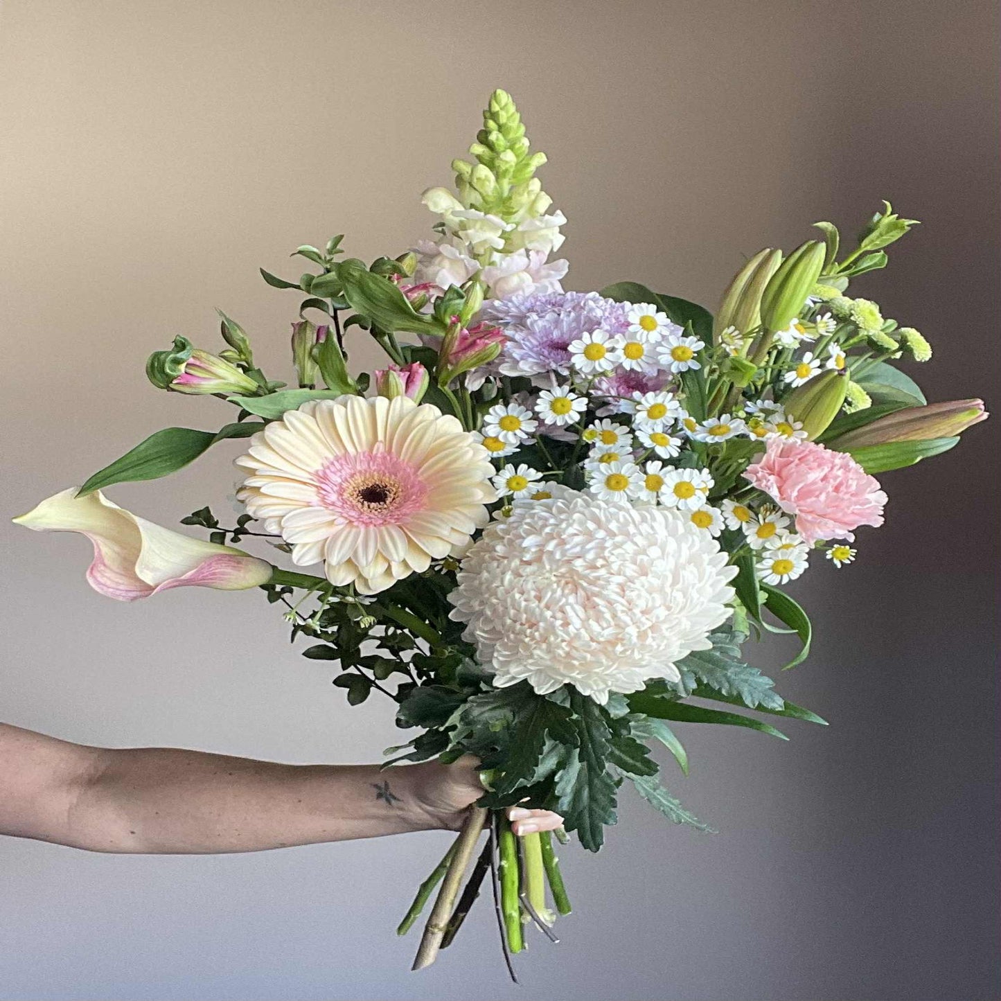 Florist Gold Coast, Flowers Elanora, Flowers Palm Beach, Flower delivery Palm Beach, Flower delivery Gold Coast